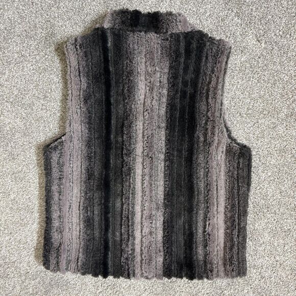 Cejon Vest Womens Small Gray Black Faux Fur Ombre Striped Hook Eye Pockets Lined - Picture 11 of 16
